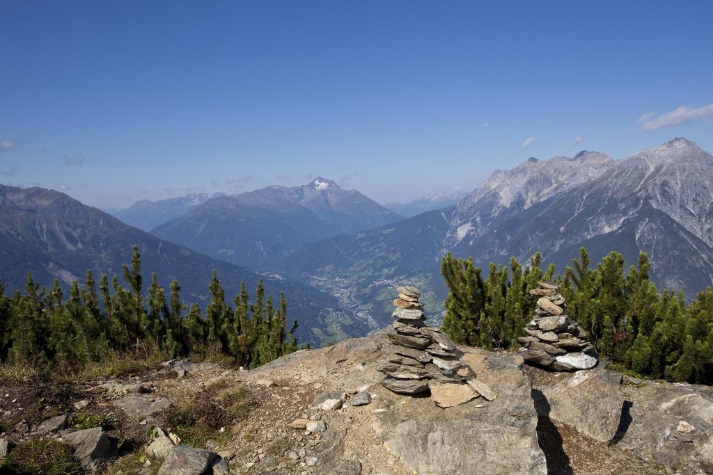 Europa Pension Tirol Fliess Esterno foto