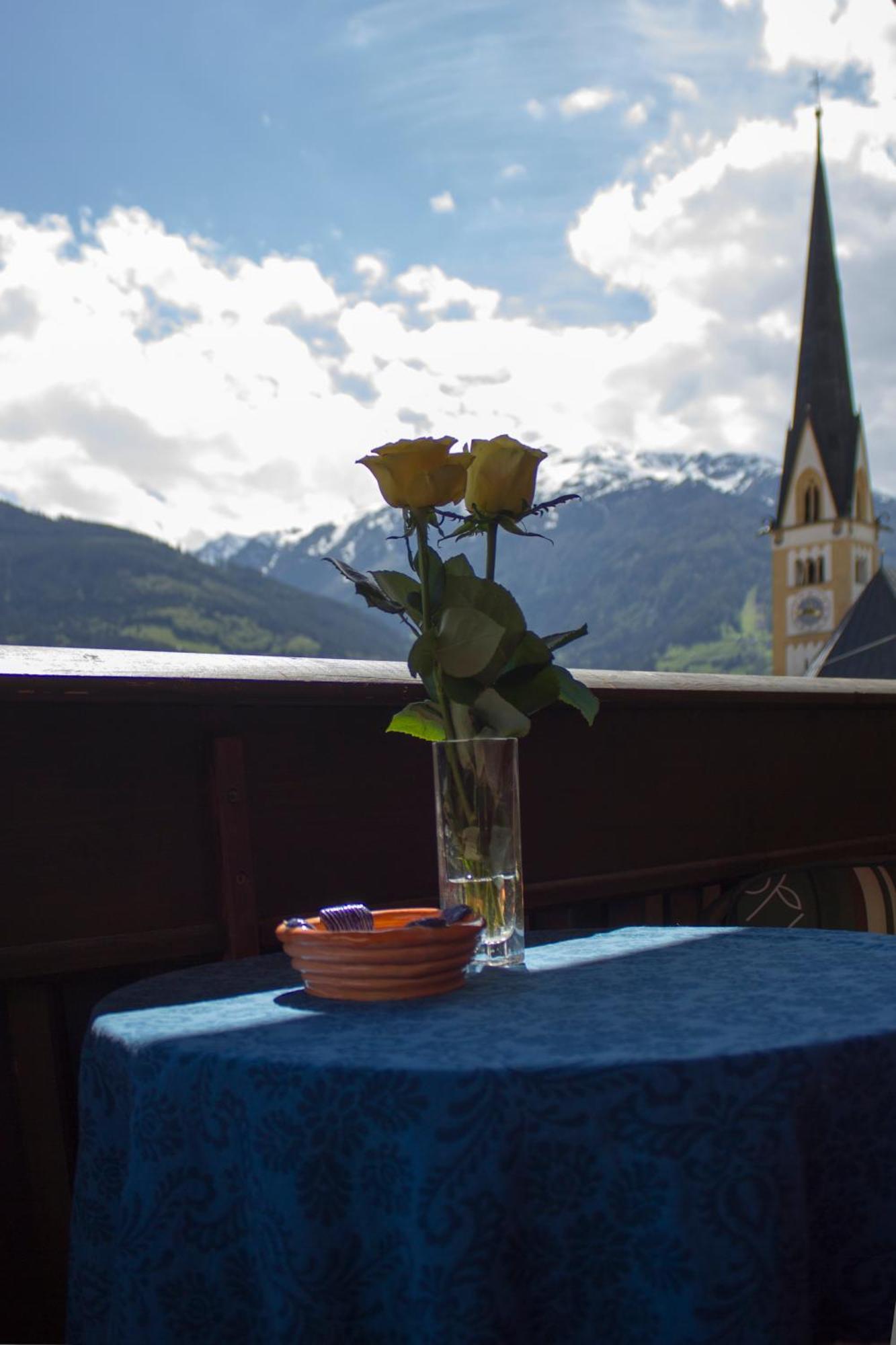 Europa Pension Tirol Fliess Esterno foto