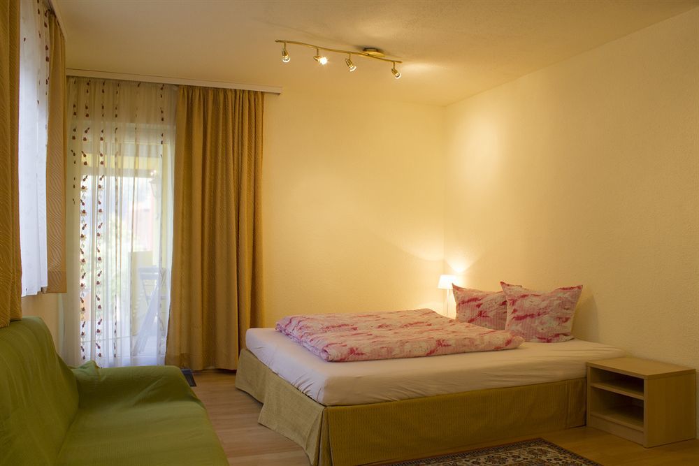 Europa Pension Tirol Fliess Esterno foto